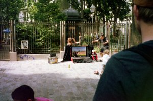 Marionette Show at Abbesses Metro