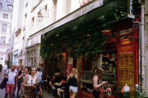 Chez Hanna in the Marais