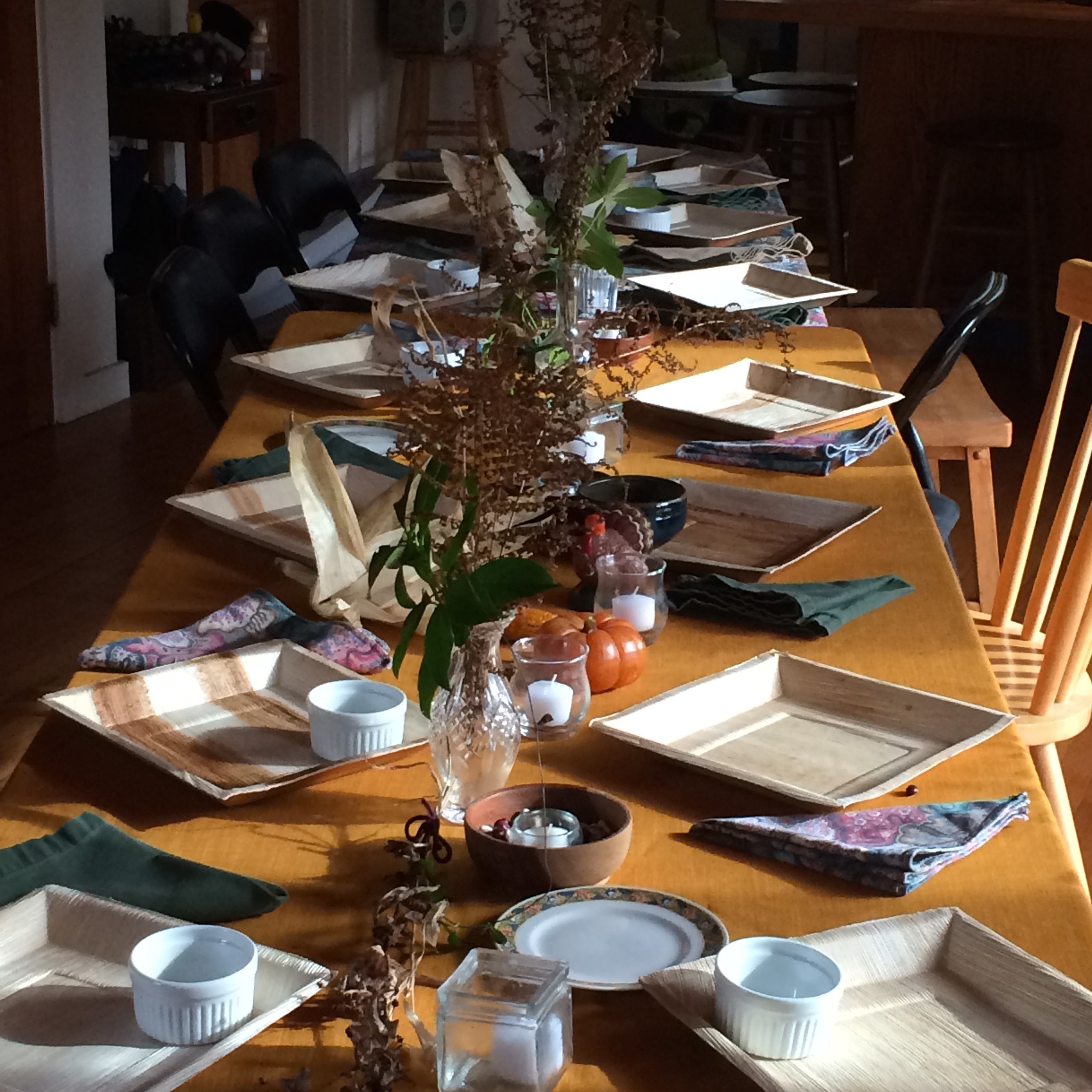 Thanksgiving table